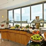 Hotel H+ Mitte 4*