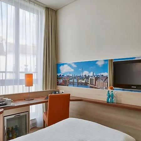 Hotell H+ Mitte 4*