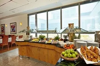 Hotell H+ Mitte 4*